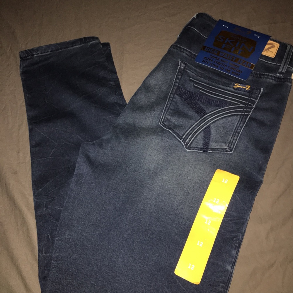 Seven 7 Jeans, Size 12, Medium/Dark Wash, Skin Fit